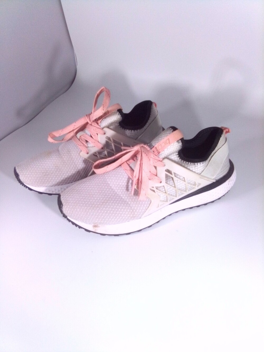 BCG Memory Foam Sneakers Women's Size 8B Silver W/ Pink Very Comfortable